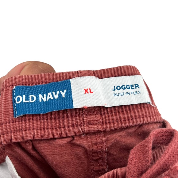 Old Navy Red 7 inch Jogger - Picture 5 of 6